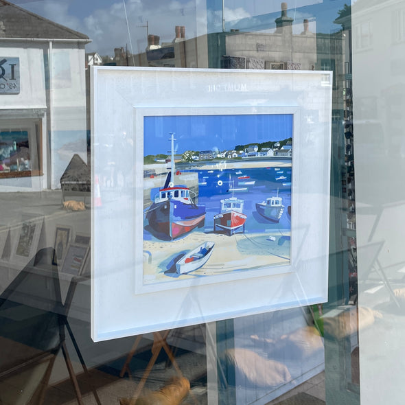 Bright Boats, Claire Henley
