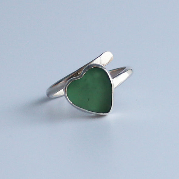 Adjustable, Heart-Shaped Pottery Ring, Ennor